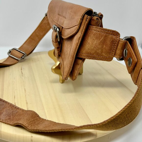 Spikes & Sparrow Leather Hip Bag Brandy Cognac - Picture 9 of 11